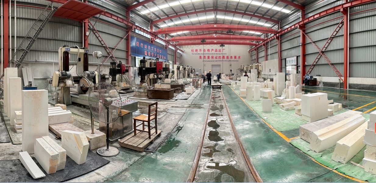 Henan Hongtai Kiln Refractory Co.,Ltd. linha de produção do fabricante