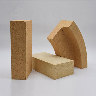 Tamanho padrão tijolos de argila de fogo para assar 230x114x75mm teor de SiO2 padrão intencional