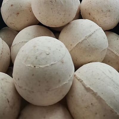 1.2% de MgO Contido de bola refratária de alumínio para fornos industriais e fogões a ar quente