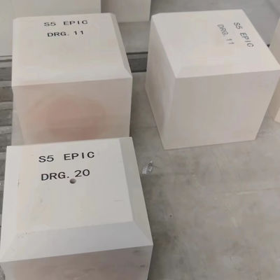 Refractoridade do forno de vidro 2000° tijolo borbulhante com material de zircônio corindão fundido
