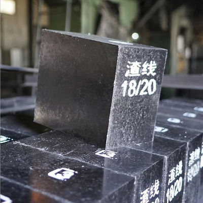 Forno elétrico de tijolo de carbono de magnesia preta com alta resistência ao esmagamento a frio 25-45 Mpa