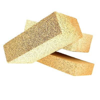 tijolos refratários de alta alumina poliesfera isoladora personalizável para forno industrial