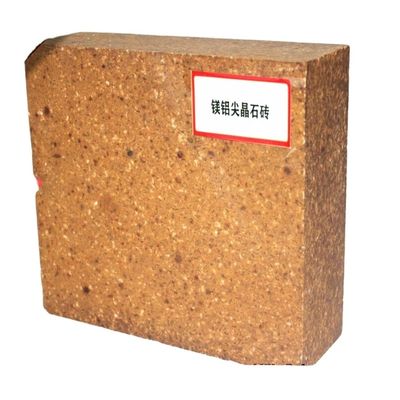 tijolos de carbono de magnesia excepcionais para fusão de alumínio com teor de MgO ≥ 80% resistência ao esmagamento a frio Mpa 40